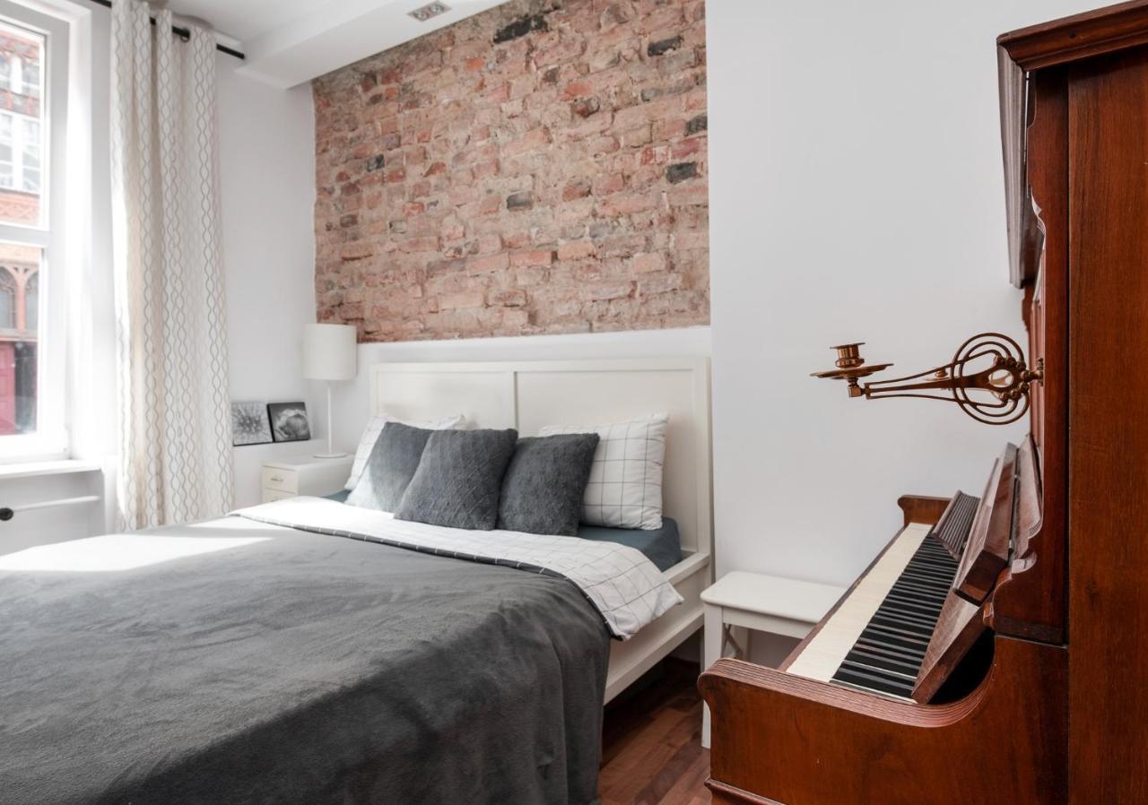 Piano Apartment W Sercu Starego Miasta Gdansk Exterior photo